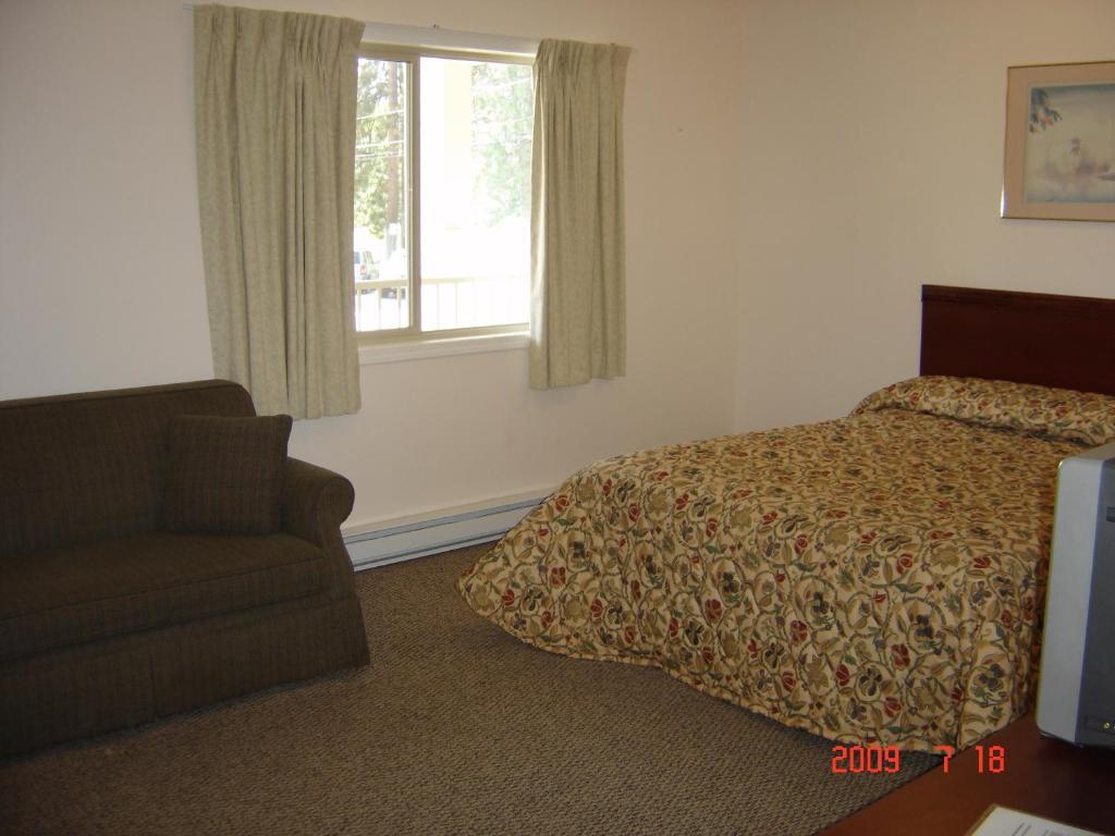 Beachside Motel Penticton Bagian luar foto